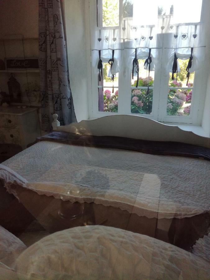 Manoir De La Guignardiere - Charme Et Douceur Chavagne Eksteriør bilde